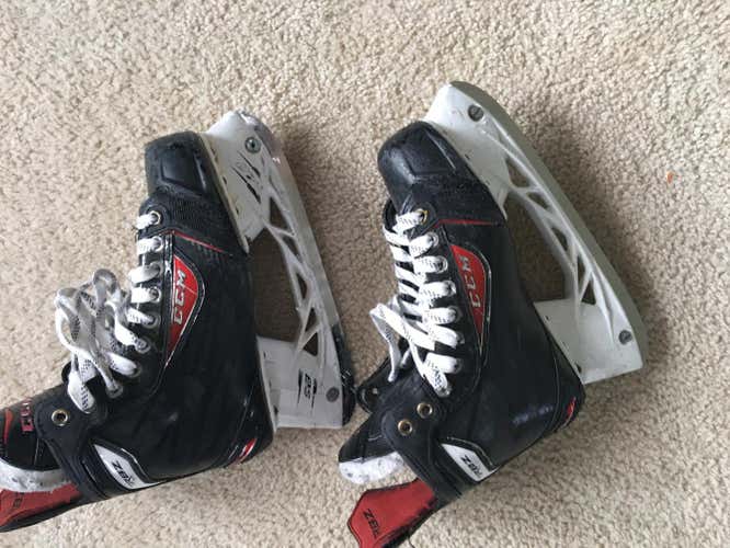 CCM RBZ skates. Junior Size 6 US