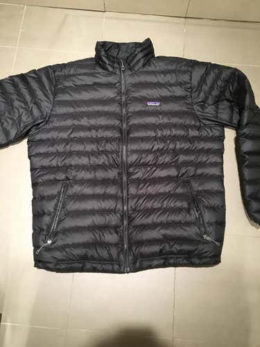 Black Patagonia down puff jacket- New without tags
