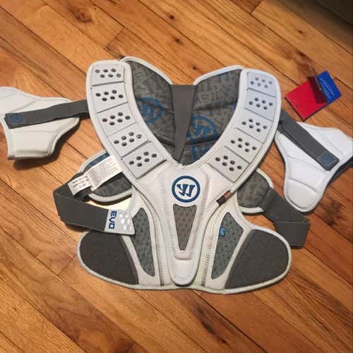 Brand New Warrior Evo Hitlyte Shoulder Pads