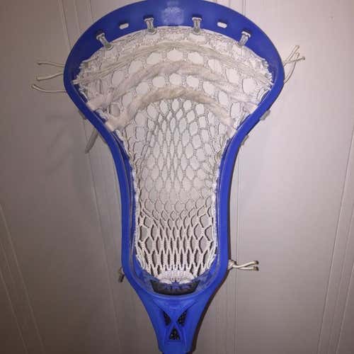 BN Ecd Mirage Strung With All White 3s