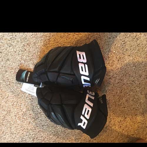 Brand New Bauer Gloves And Shell