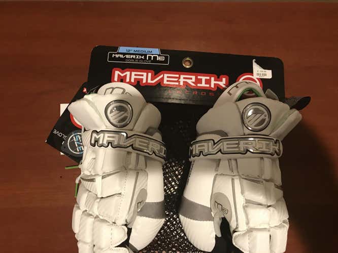 Maverik M3 Goalie Gloves White size 12 Medium