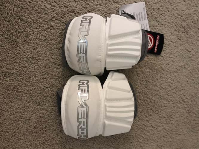 Brand new maverick max elbow pads