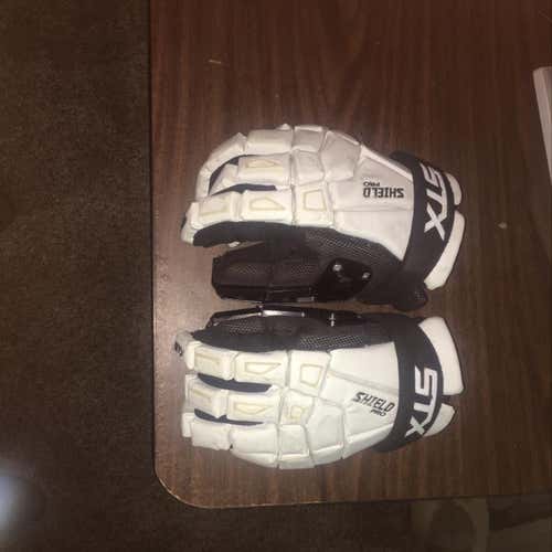 STX SHIELD PRO GLOVES