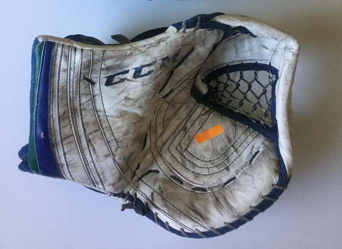 CCM Eflex Pro Goalie Glove - Canadian Made