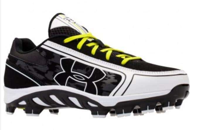 UA Womens 9.5- Spine Glyde Low Cleats