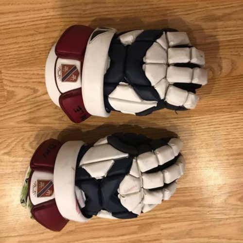 Brine Thriller Gloves