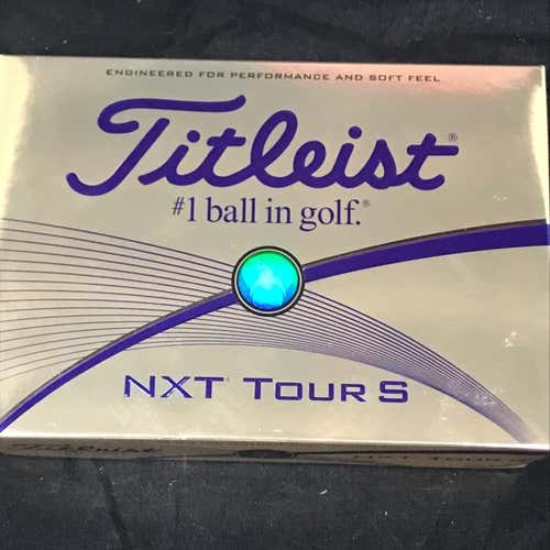 NEW - Titleist NXT Tour S 2017 White Dozen Golf Balls - Original Packaging