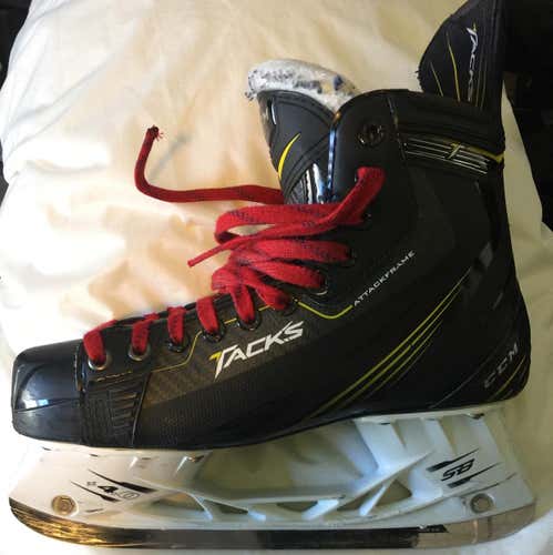 CCM Tacks Senior 7.5D