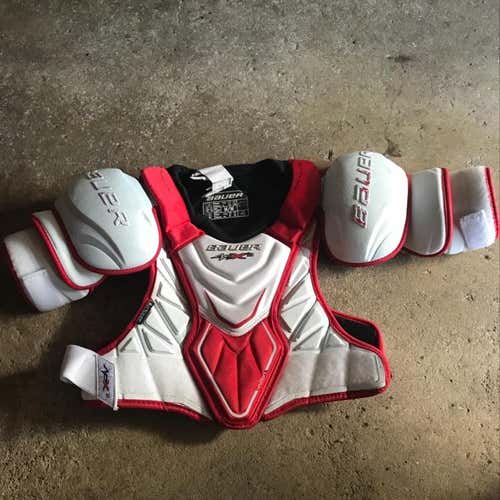 Bauer Vapor APX2 Senior Hockey Shoulder Pads