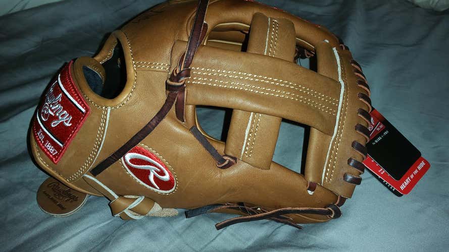 New Rawlings Heart of the Hide Wingtip *No Trades*