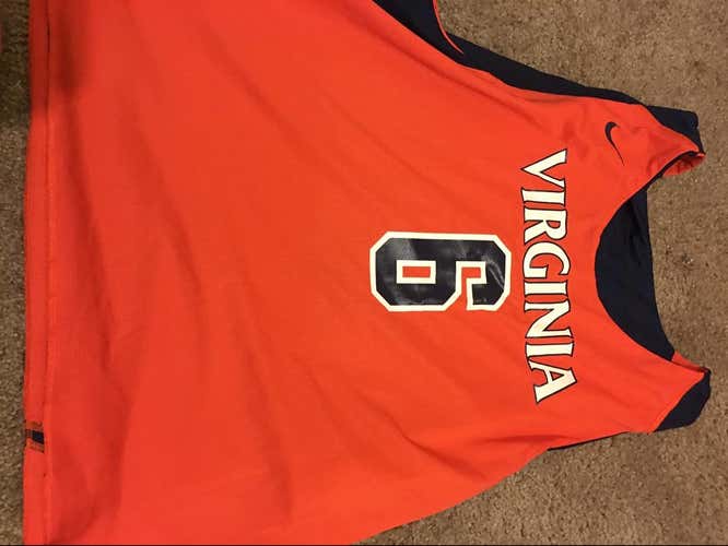 Virginia Lacrosse pinnie