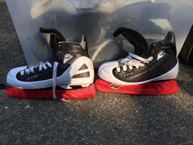 Pro Stock Bauer Supreme 195 Goalie Skates Size 11