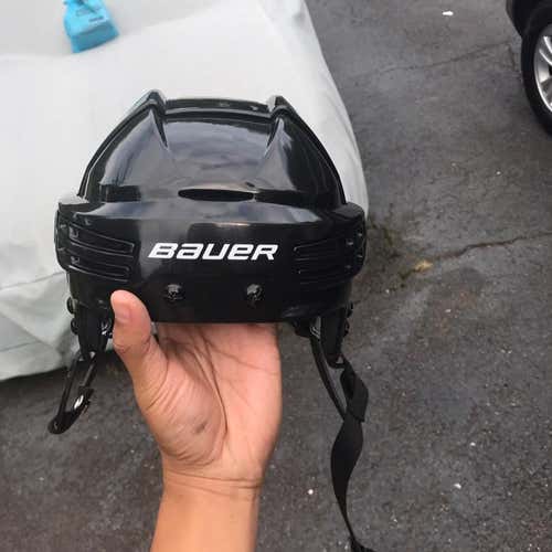Brand New Bauer Re-akt 75 Adult Medium