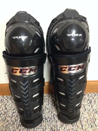 CCM RBZ 150 14" SHIN GUARD - LIKE NEW