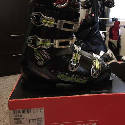 Nordica Cruise 80 Ski Boots 28.5