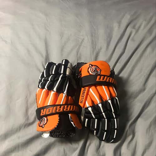 BNWT CUSTOM PRINCETON GLOVES