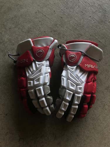 Maverik Maybach Deuce Red/White Gloves
