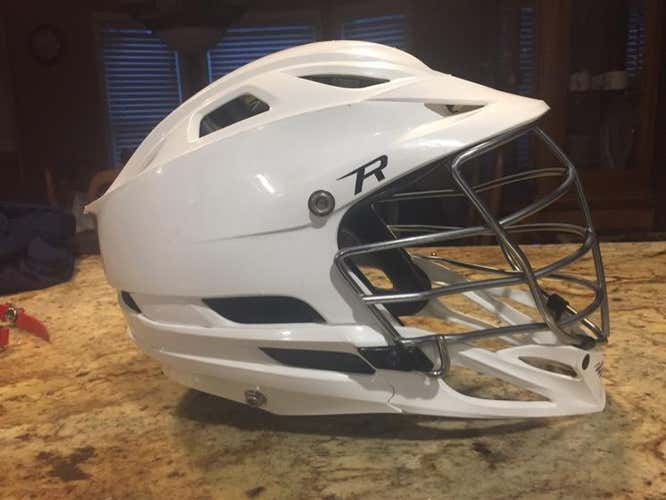 BU All White Cascade R