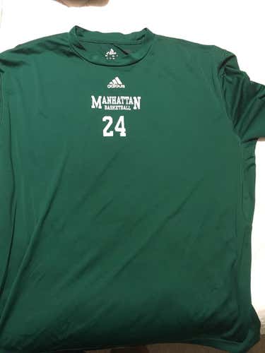 Manhattan College Jasper's Basketball