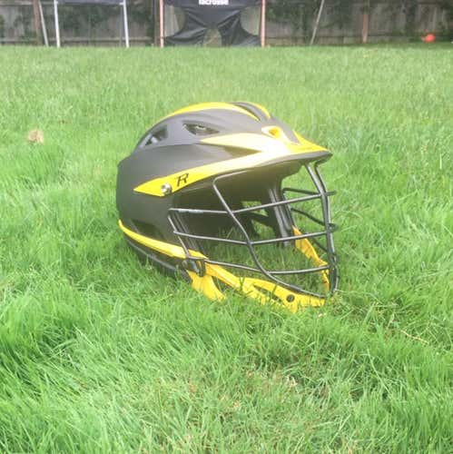 BNWOT Matte Black & Yellow R