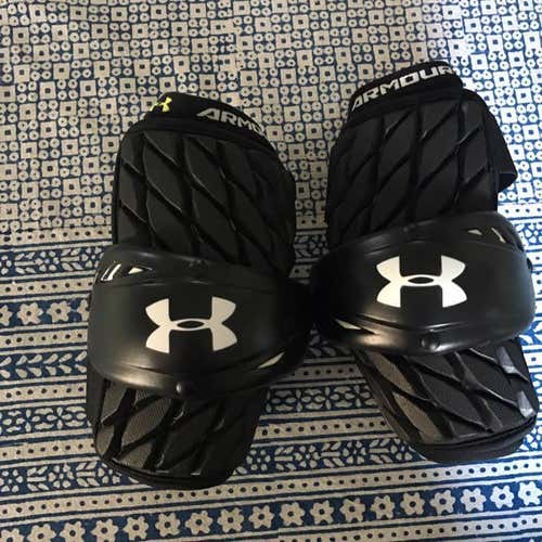 Under Armour VFT+ Arm Pads Black Large