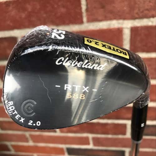 NEW - Cleveland RTX 588 Rotex 2.0 52/10 Black Satin Wedge - Right Handed