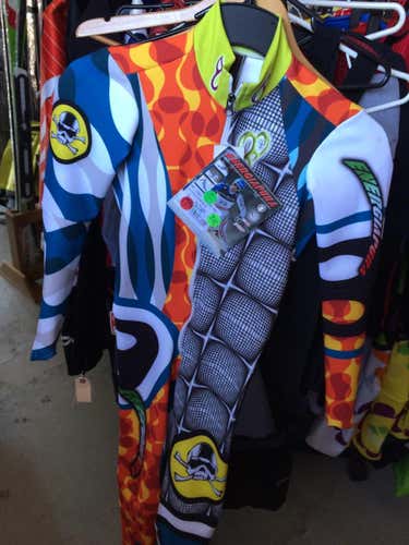 New Energipura Youth 10 DH Suit no pads