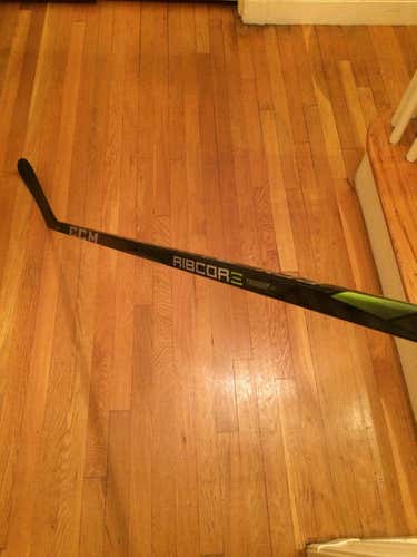 CCM Ribcor Trigger PMT Grip RH 75 Flex