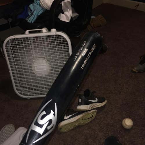 32/29 Louisville Slugger Prime C243 Maple Bat