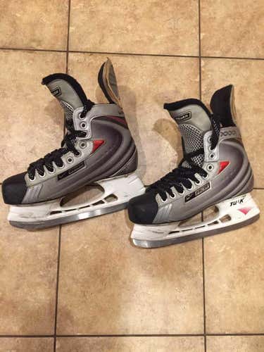 Bauer Vapor XXXX Lightspeed 2's Great Condition!
