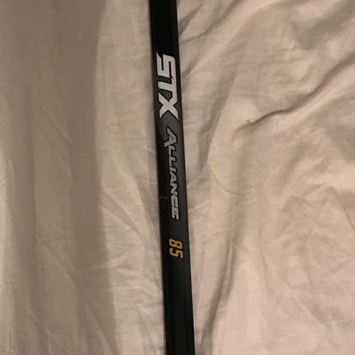 STX Alliance 85 - Great Condition