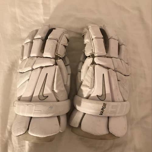 Nike Vapor Elite Gloves - Great Condition