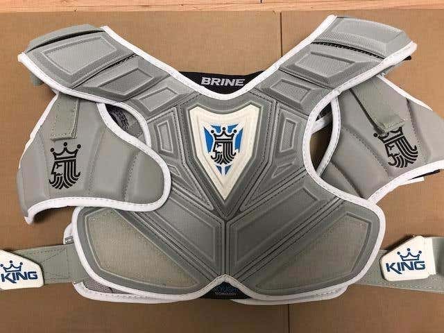 King V Shoulder Pad