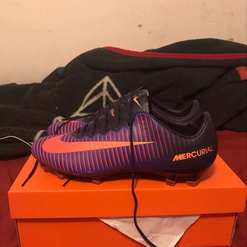 Nike Mercurial Vapor Brand New Size 9.5