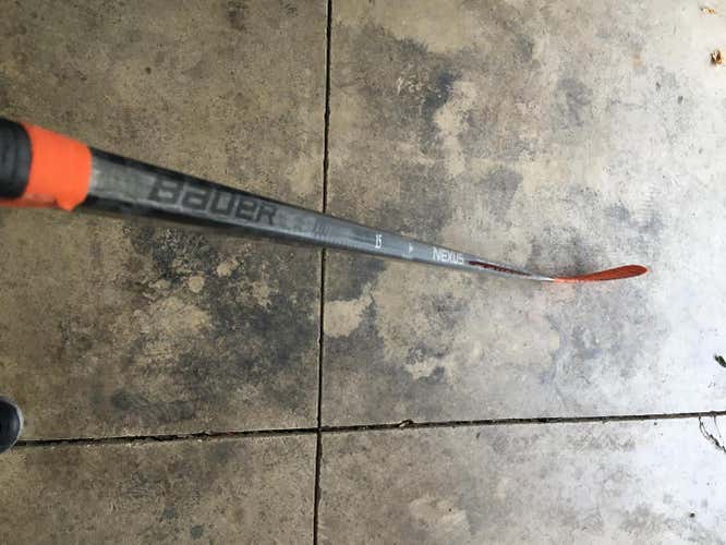 Bauer Nexus 1000 Rh 102 flex P91A