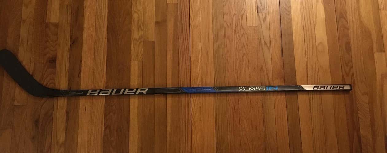 Bauer 1N Sr 77 Flex P92 Ovi Grip Right Hand