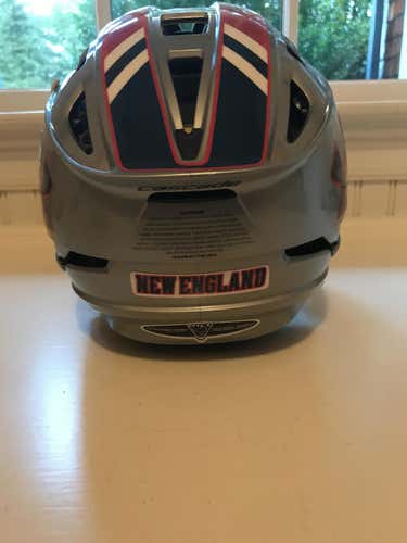 Team New England Cascade R Gray