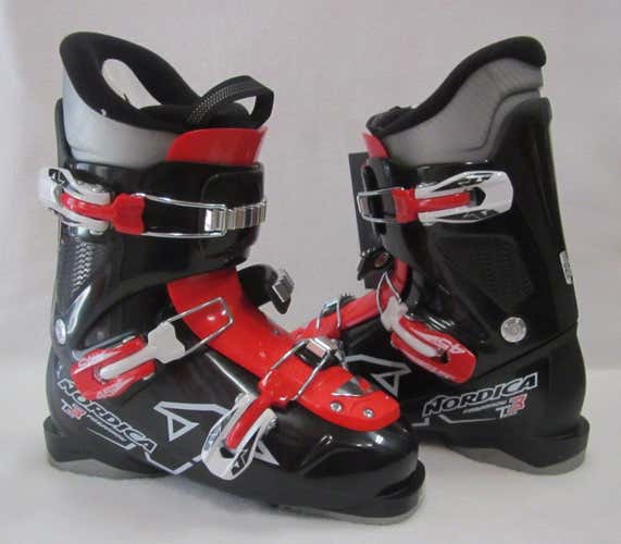 YOUTH BOYS NORDICA FIRE ARROW TEAM 3 (BLACK/RED) SKI BOOTS US-4.5 MONDO-22.5