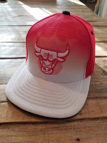 Adidas Chicago Bulls youth cap