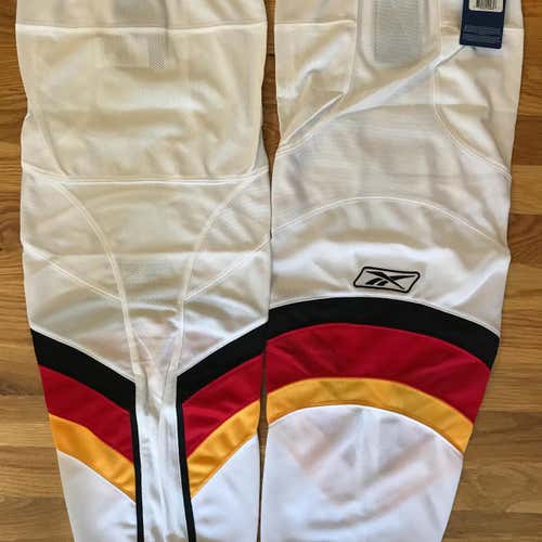 Brand New Pro Stock Calgary Flames Reebok SX100 Hockey Socks