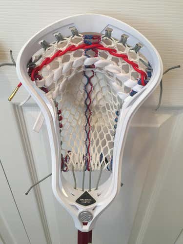 Lightly used USA edition Maverick Kinetik on a Wonder boy with LE throne fiber mesh