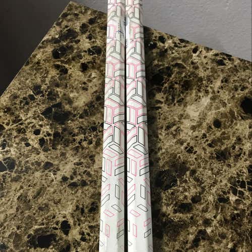 2-Pack Warrior Platinum Tactical Grip White With Pink