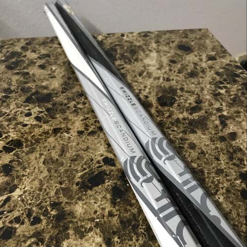 2-Pack Brine Swizzle Scandium Black And White