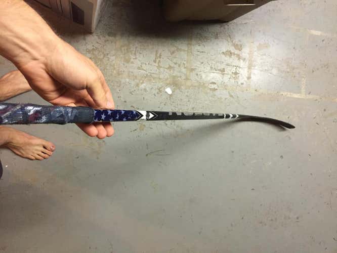 Frank Vatrano USA stick