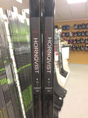 (2-Pack) CCM Ribcor Reckoner RH-75 flex Patric Horqvist Pro Stock
