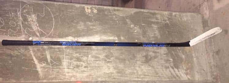 Bauer Nexus N8000 Hockey Stick-P88 Kane 67 Flex, Left Handed