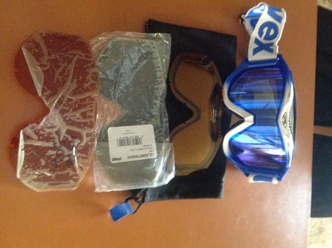 Very lightly used Uvex FP 501 Racer goggles w/ 4 lenses (brand new) 2 double & 2 single lenses