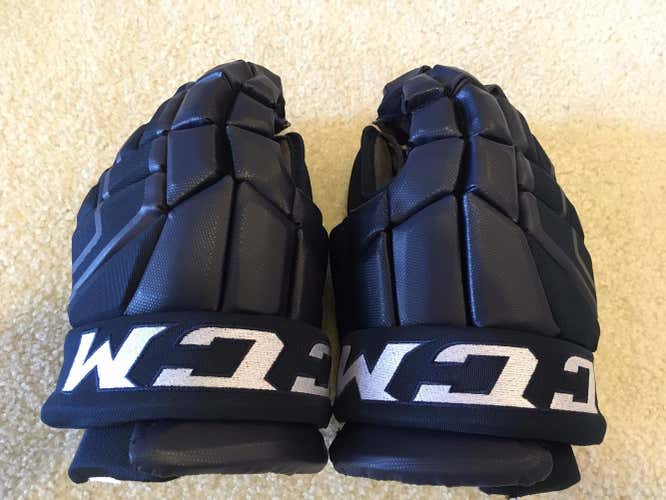 CCM 28K KFS Gloves 14" Navy Blue