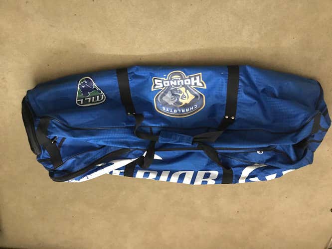 Charlotte hounds bag